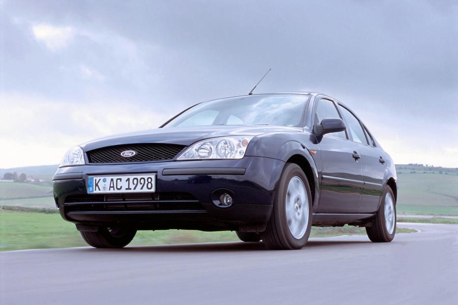  Ford Mondeo 2000 года  (фото 38 из 79)